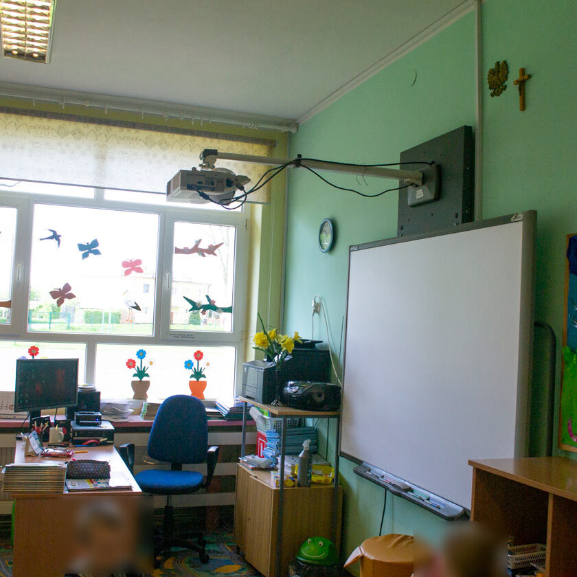 przedszkole wyposażone w nowoczesne pomoce naukowe