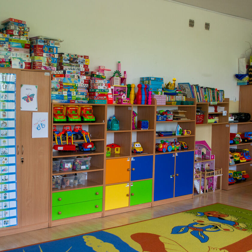 zabawki do gry i nauki