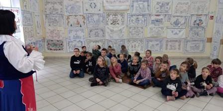 received 5670444583035638